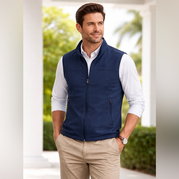 Izod Other - IZOD Men’s Navy Softshell Zip Vest Lightweight Golf Outdoor Casual Size M NWOT